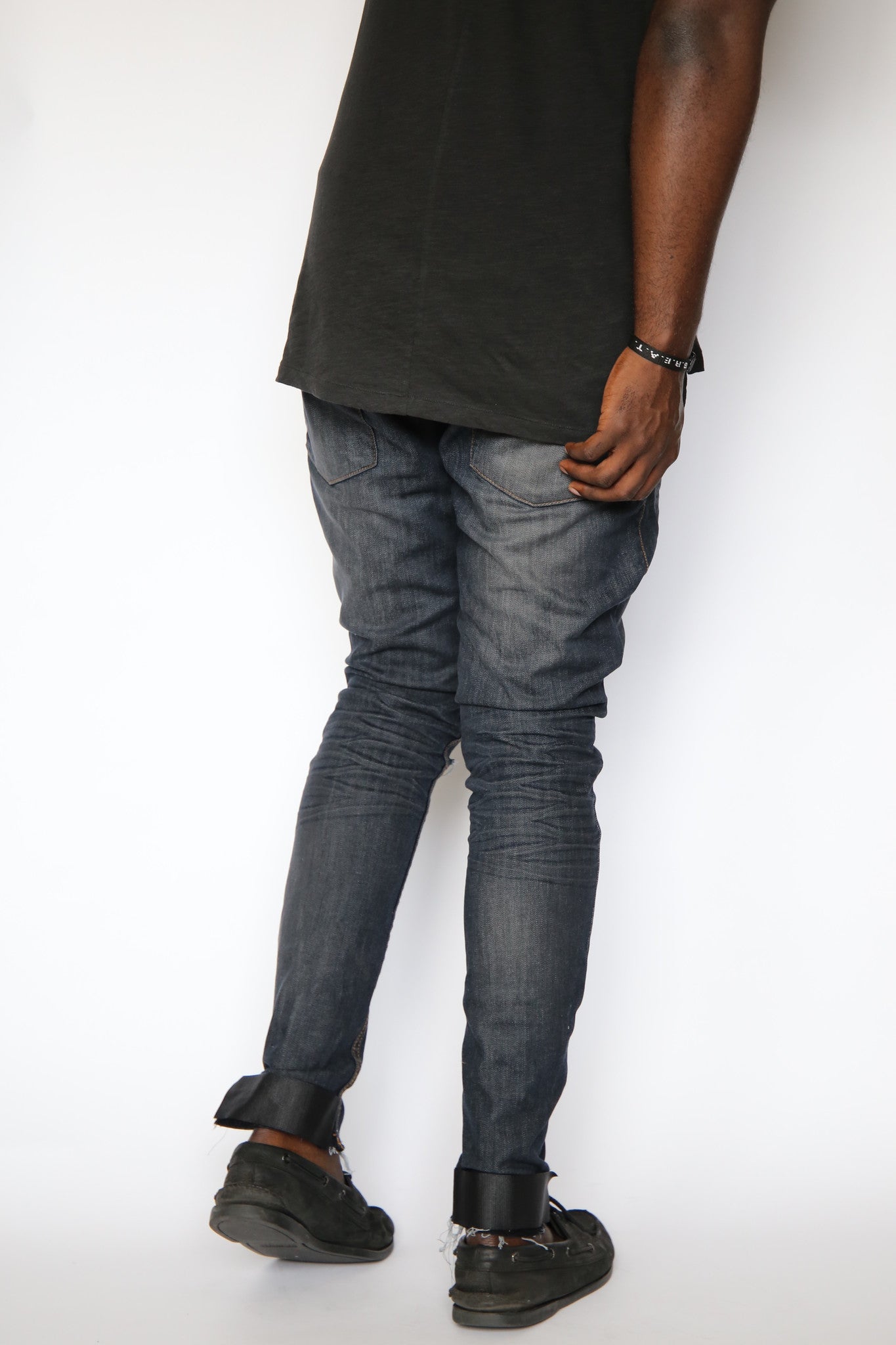 Slim Fit Raw Edge Auto-Taper Jeans