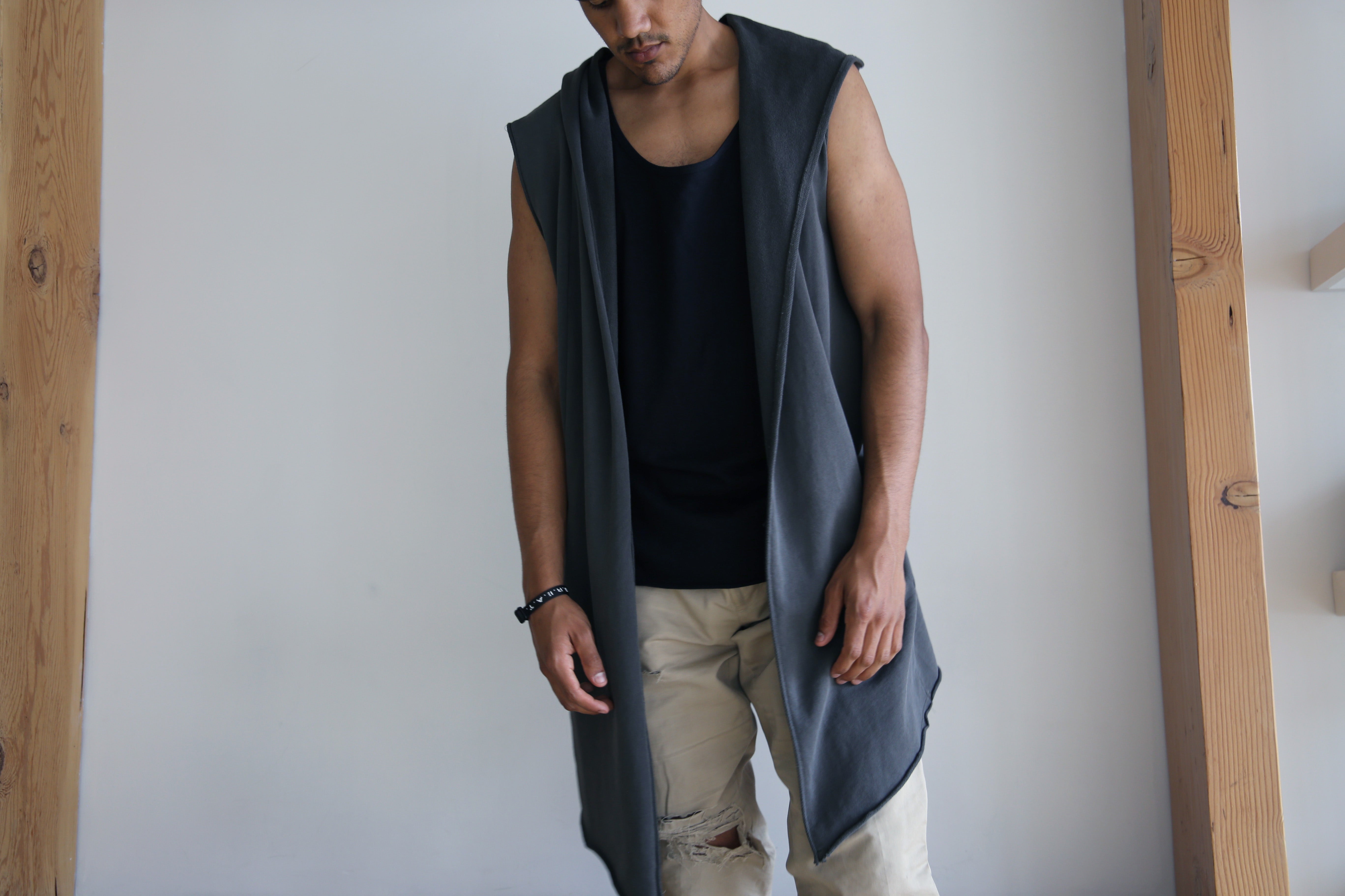 Hooded 3/4 Vest