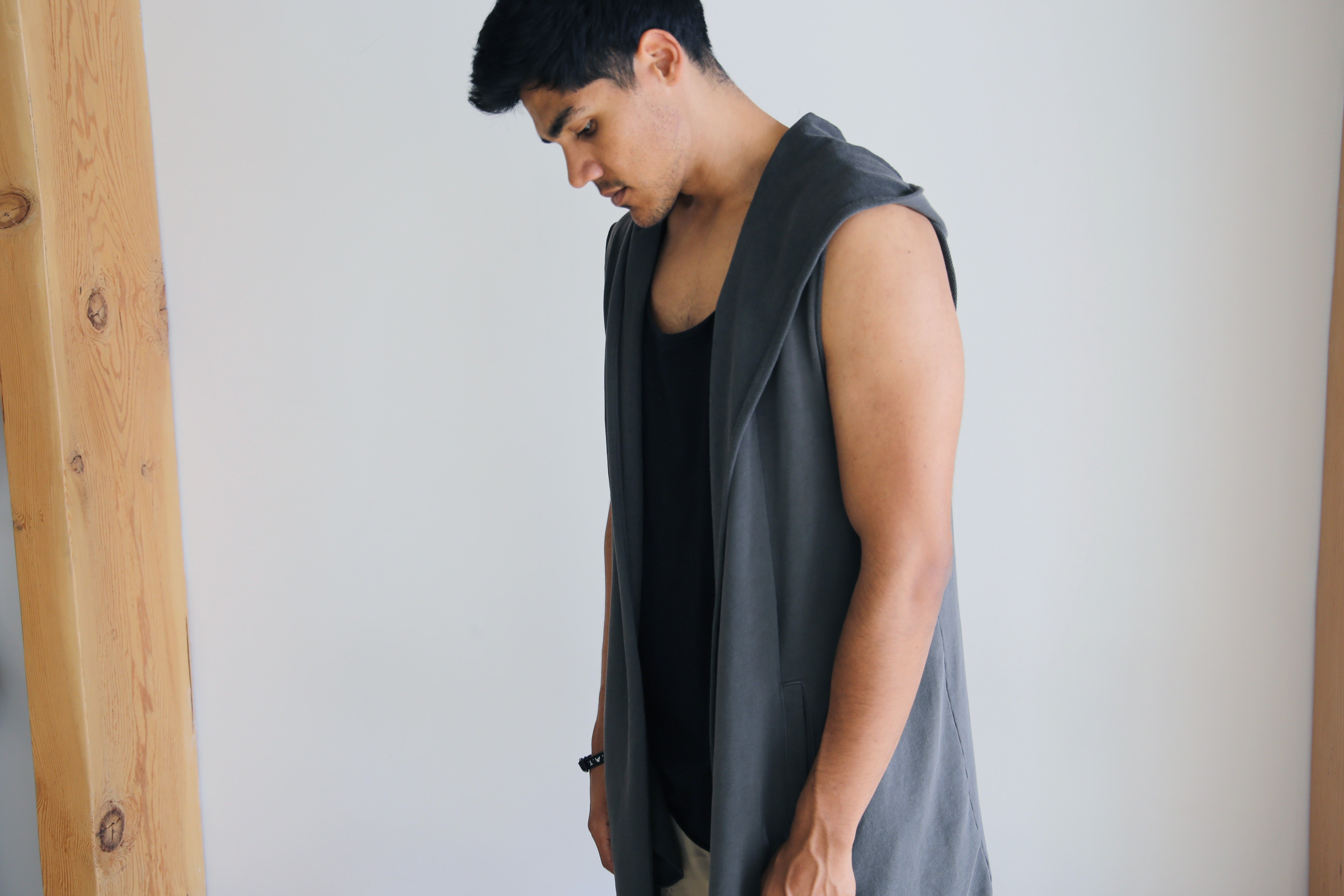 Hooded 3/4 Vest