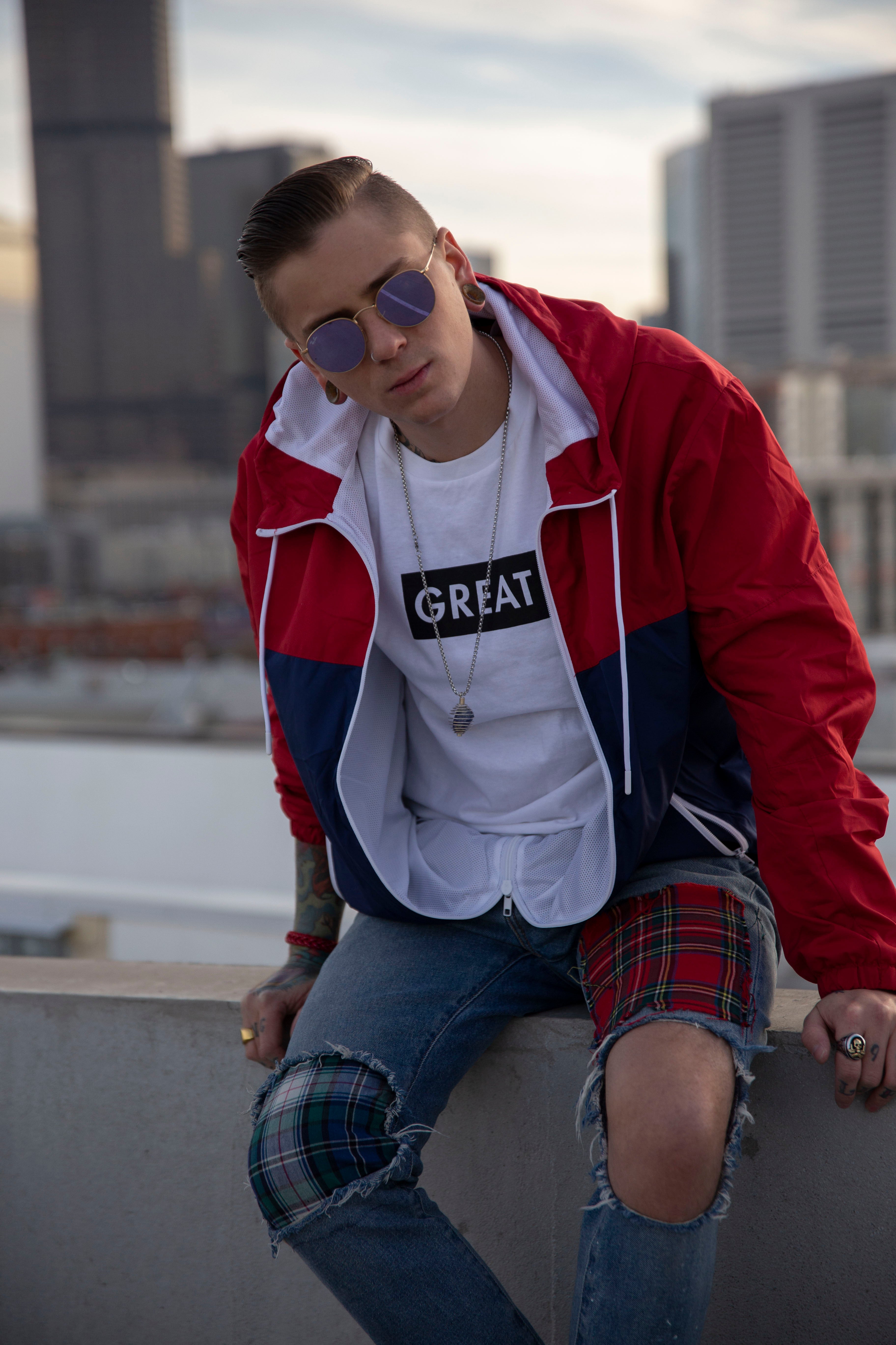 Great Box Logo Tee